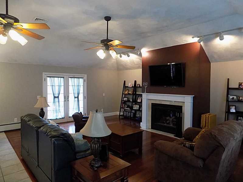 290 Stillwater Road Smithfield, RI 02917 - Photo 5 of 12 Den/Family/Great Room.