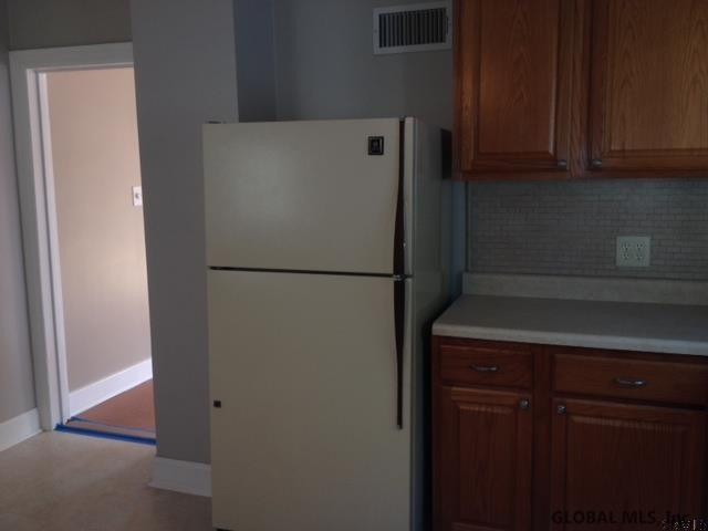 2121 Curry Road Rotterdam, NY 12303 - Photo 8 of 22 Photo 8
