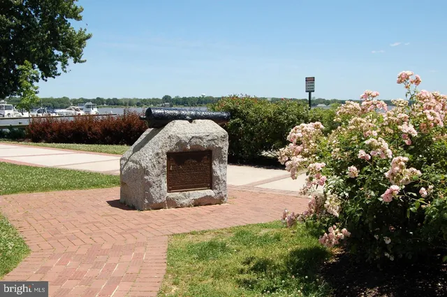 $2,200 | 421 D Concord Street, Havre de Grace, MD 21078