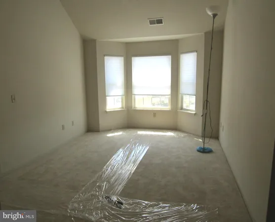 a view of empty room with window