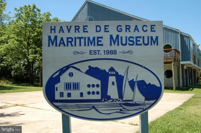 $2,200 | 421 D Concord Street, Unit 4, Havre de Grace, MD 21078