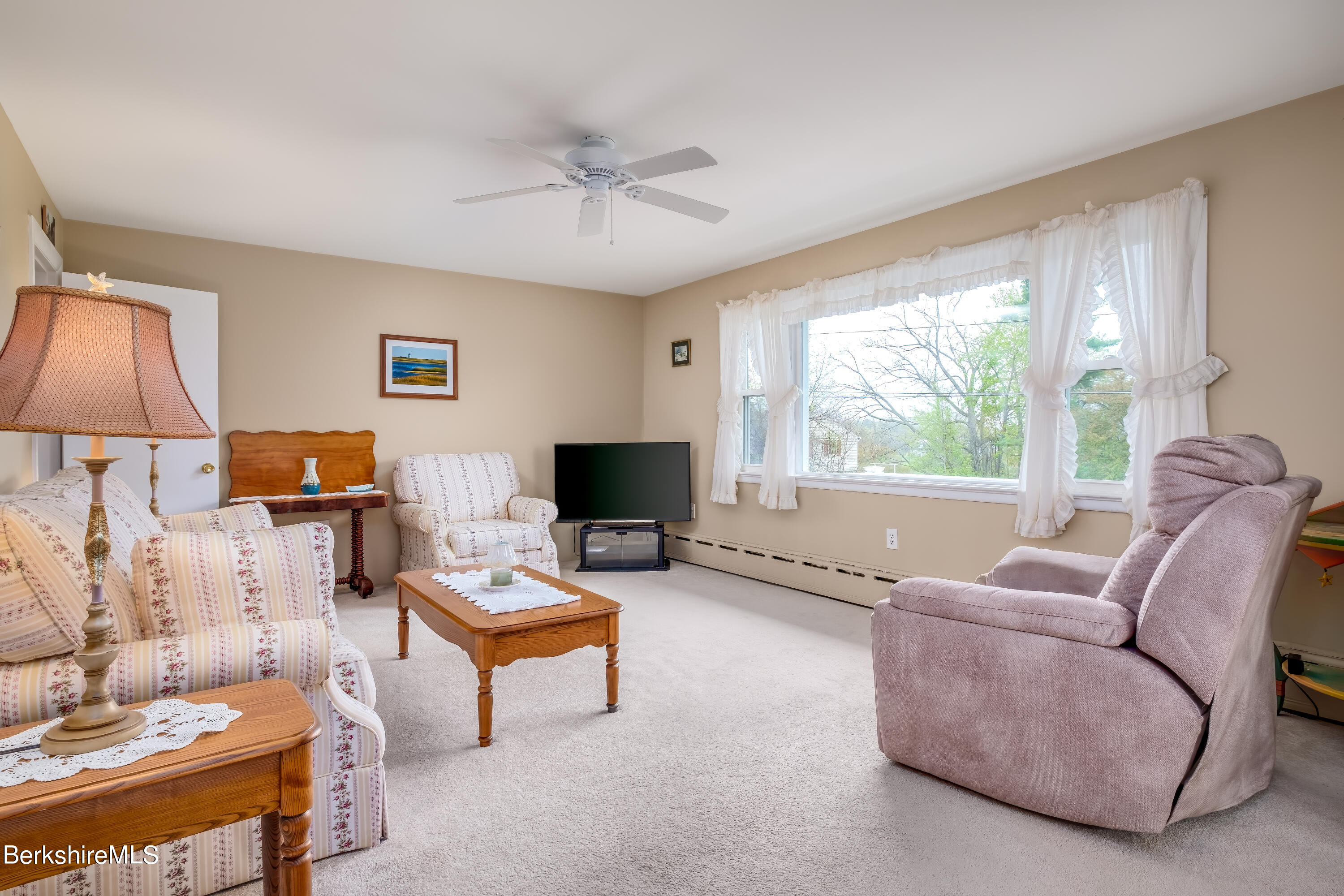 277 Luce Road Williamstown, MA 01267 - Photo 3 of 20 5-277-Luce