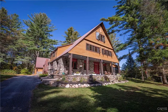 $639,000 | 996 Lone Pine Drive, Forestport, NY 13338