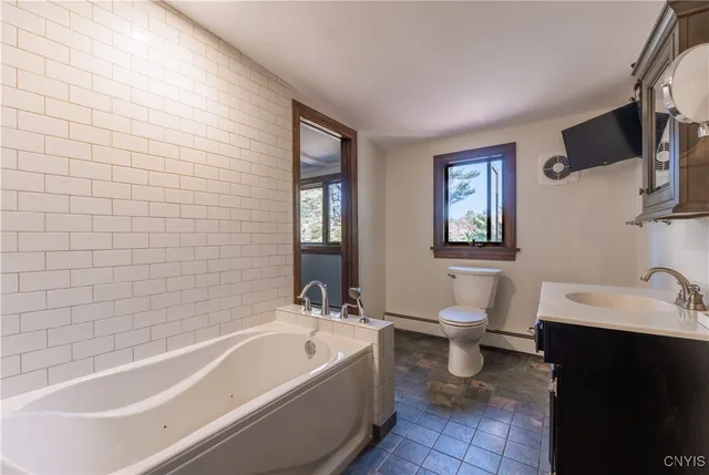 $639,000 | 996 Lone Pine Drive, Forestport, NY 13338