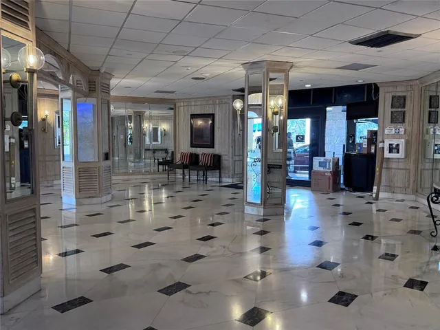 $2,600 | 3180 South Ocean Drive, Unit 722, Hallandale Beach, FL 33009