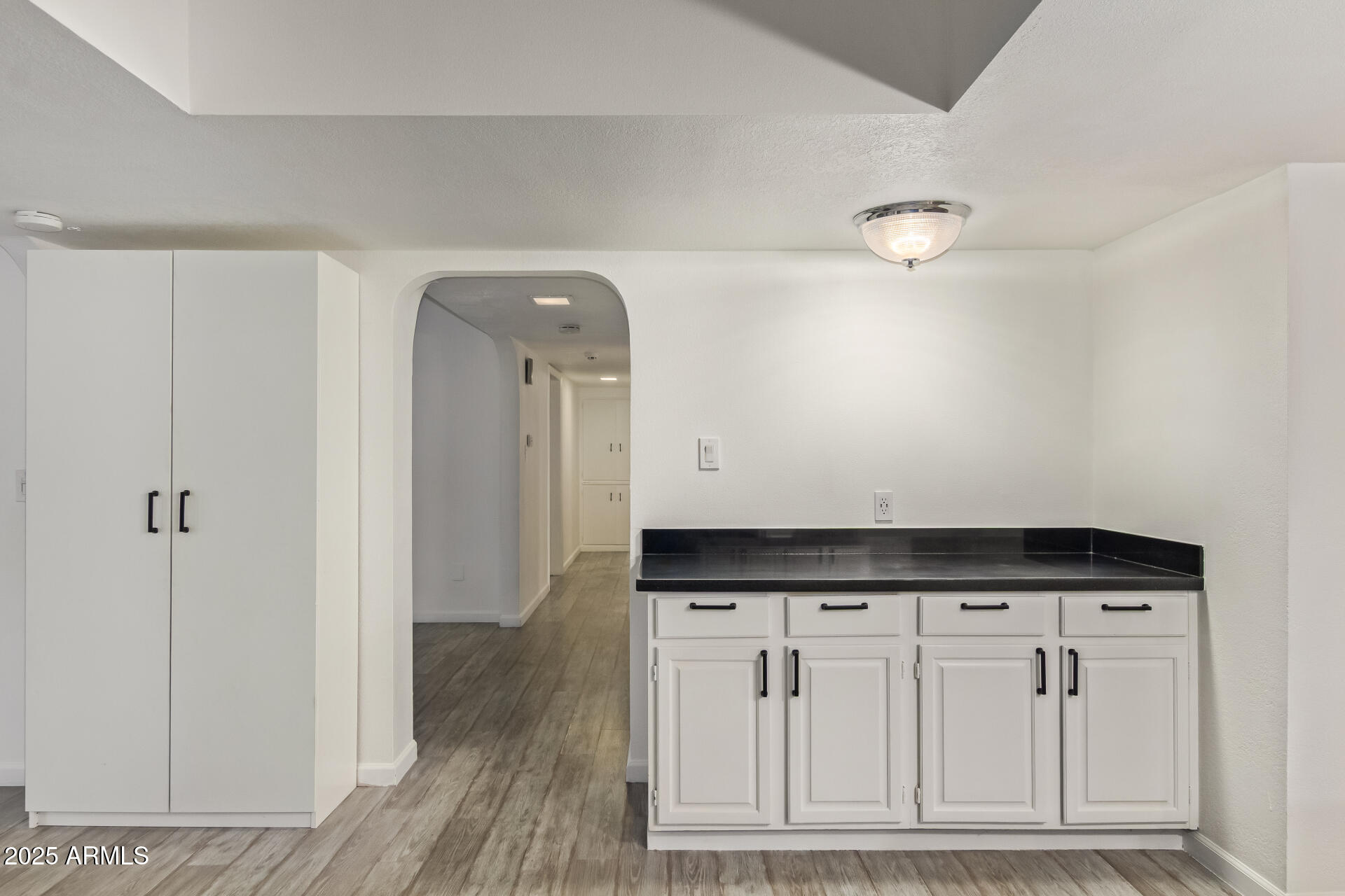 5401 East Exeter Boulevard Phoenix, AZ 85018 - Photo 21 of 47 a view of washer and dryer