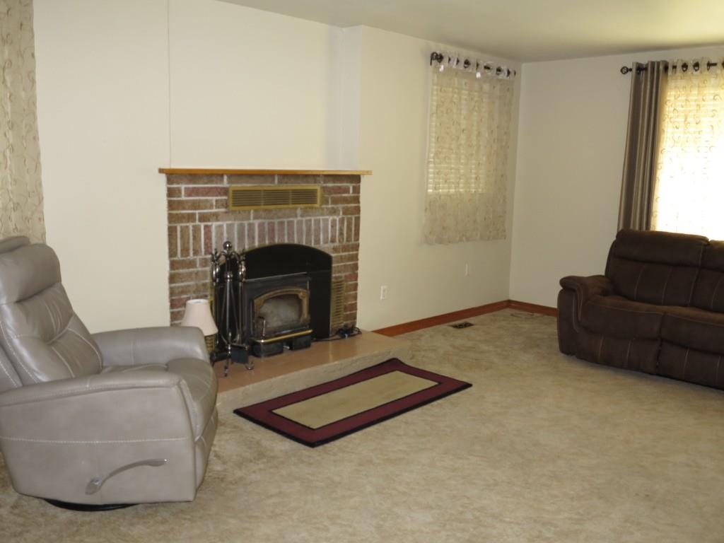 8 West 5th Street Cheney, WA 99004 - Photo 5 of 34 Gallery Image 5