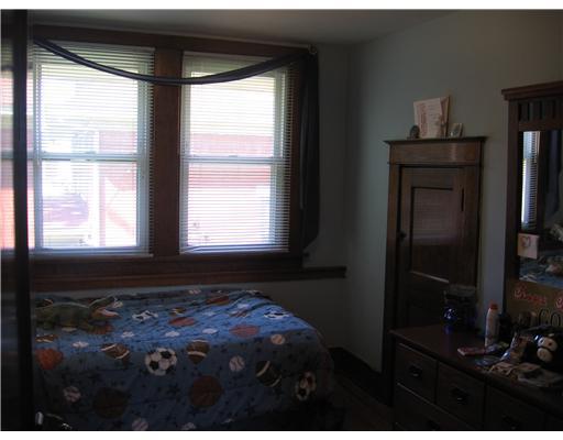 455 Freeport Road Blawnox, PA 15238 - Photo 13 of 18 Bedroom.
