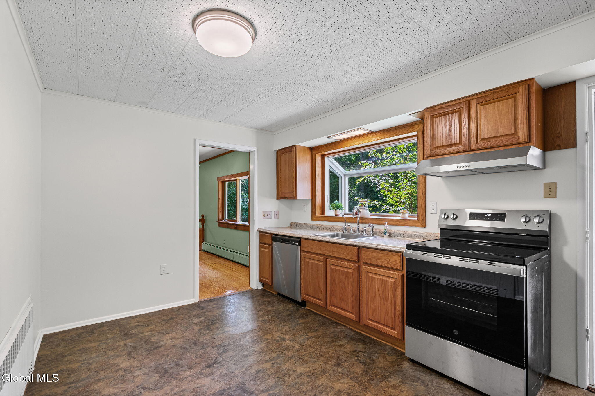 1141 Meadowdale Road Altamont, NY 12009 - Photo 12 of 31 23-web-or-mls-1141-meadowdale-rd