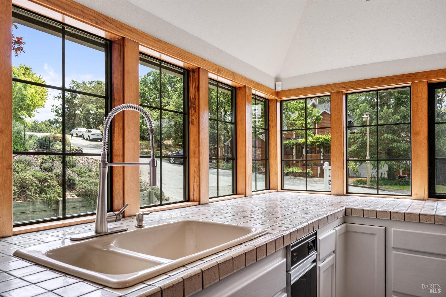 3541 Golf View Terrace Santa Rosa, CA 95405 - Photo 37 of 110