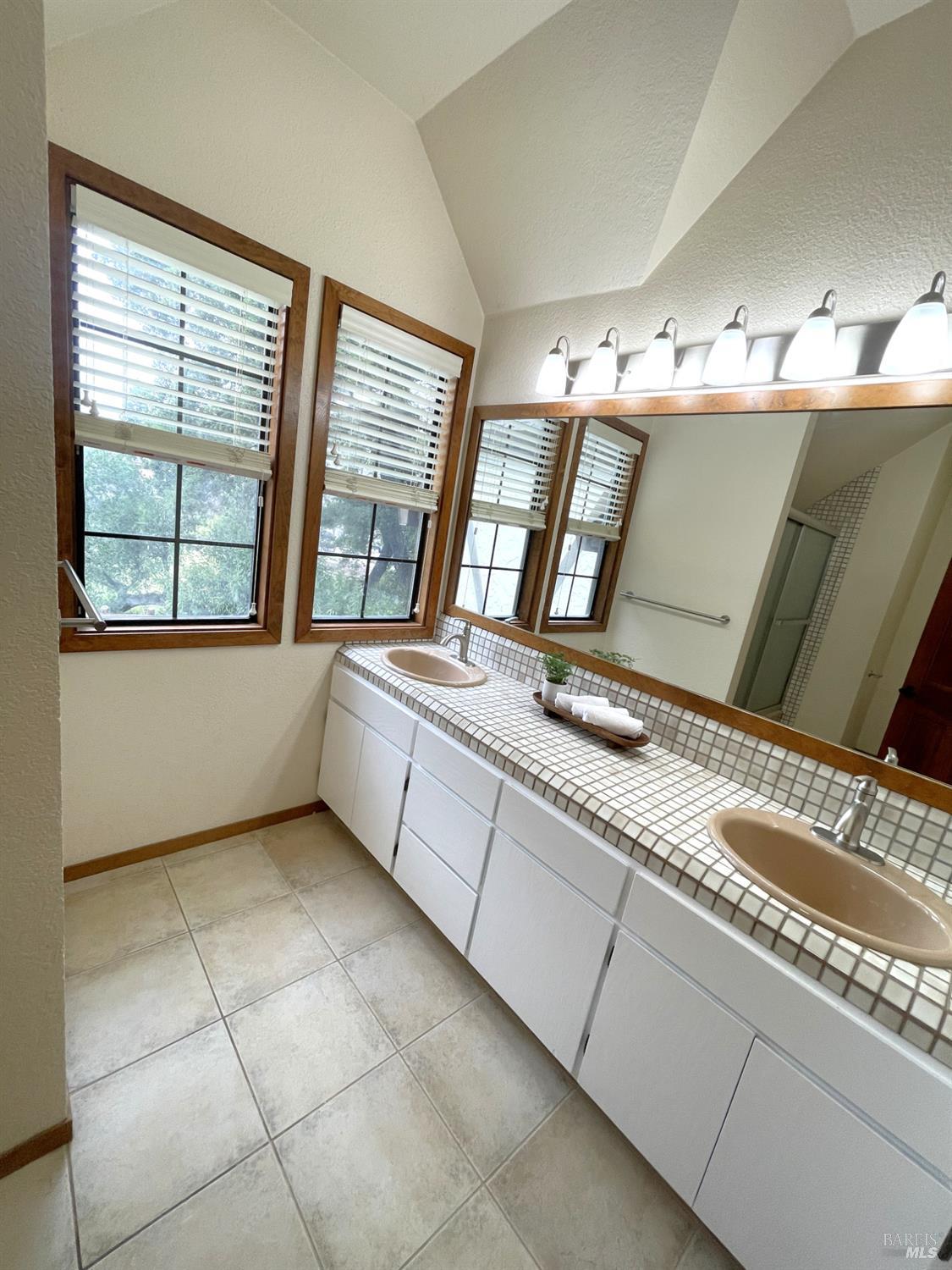 3541 Golf View Terrace Santa Rosa, CA 95405 - Photo 44 of 110 a view of an empty room with cabinet