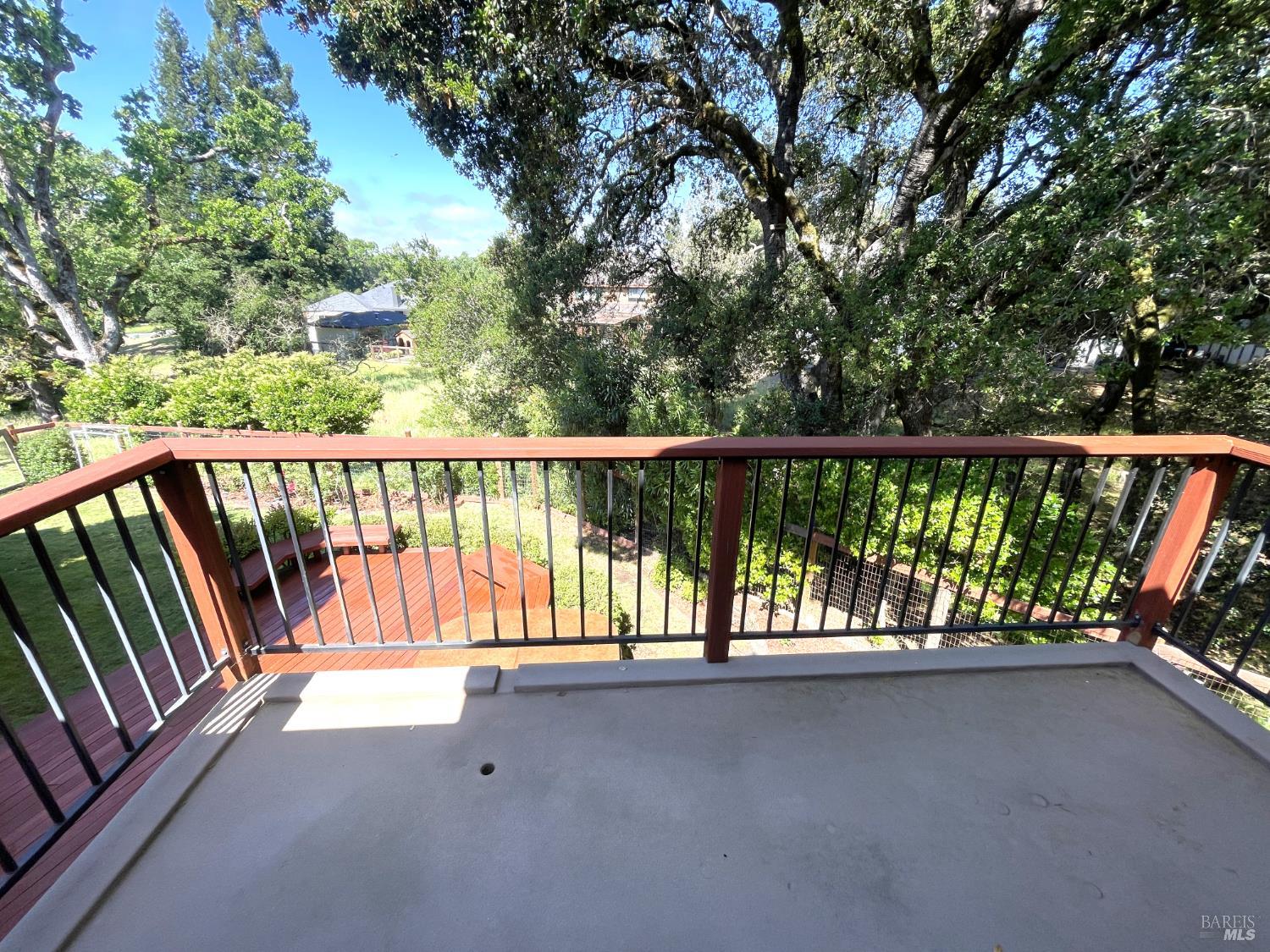 3541 Golf View Terrace Santa Rosa, CA 95405 - Photo 58 of 110 a view of balcony with furniture