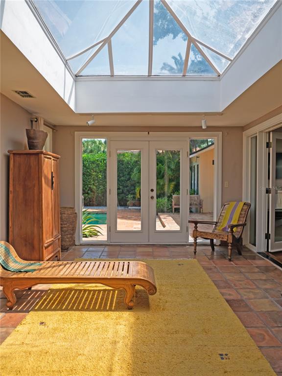 1330 Indian Rocks Road Clearwater, FL 33756 - Photo 12 of 58