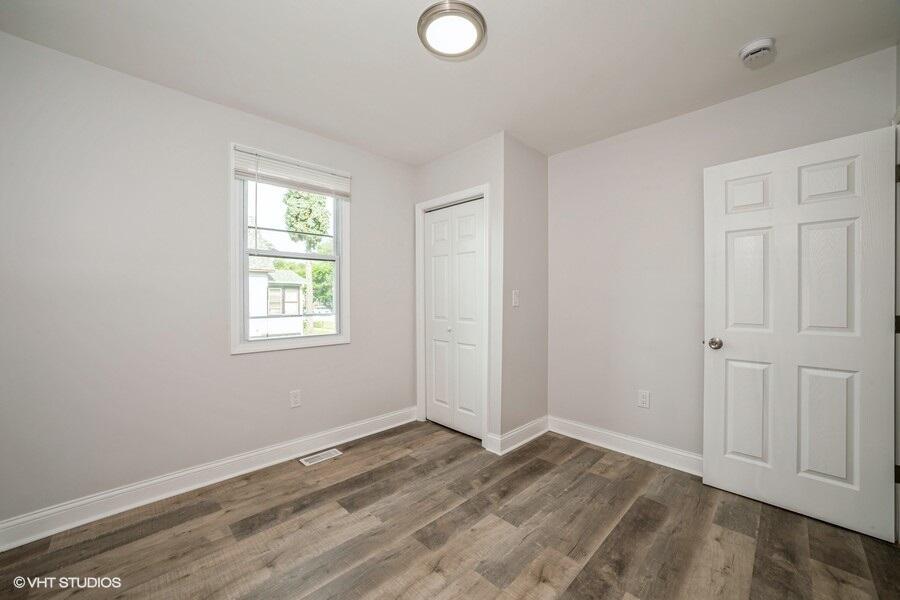 1132 Cleveland Street Hammond, IN 46320 - Photo 16 of 30 an empty room with a window
