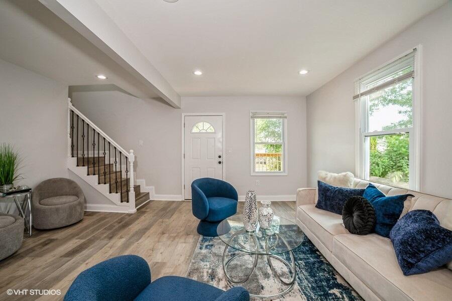 1132 Cleveland Street Hammond, IN 46320 - Photo 4 of 30 a living room with furniture and a window