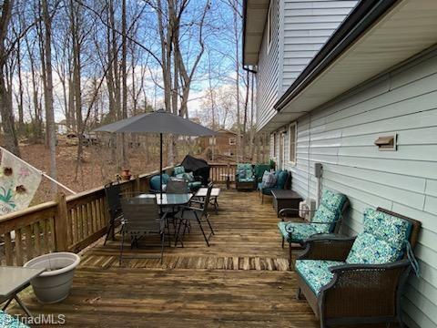 8816 Colgate Road Stokesdale, NC 27357 - Photo 7 of 28 Gallery Image 7