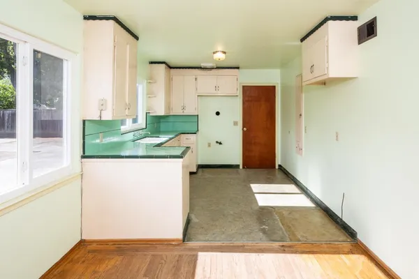 $1,799,000 | 309 Tyrella Avenue, Mountain View, CA 94043