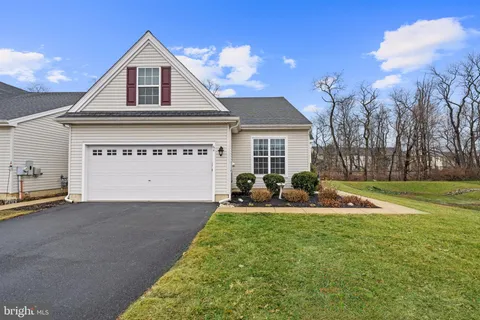 $369,900 | 64 Grand National Lane, Newark, DE 19702