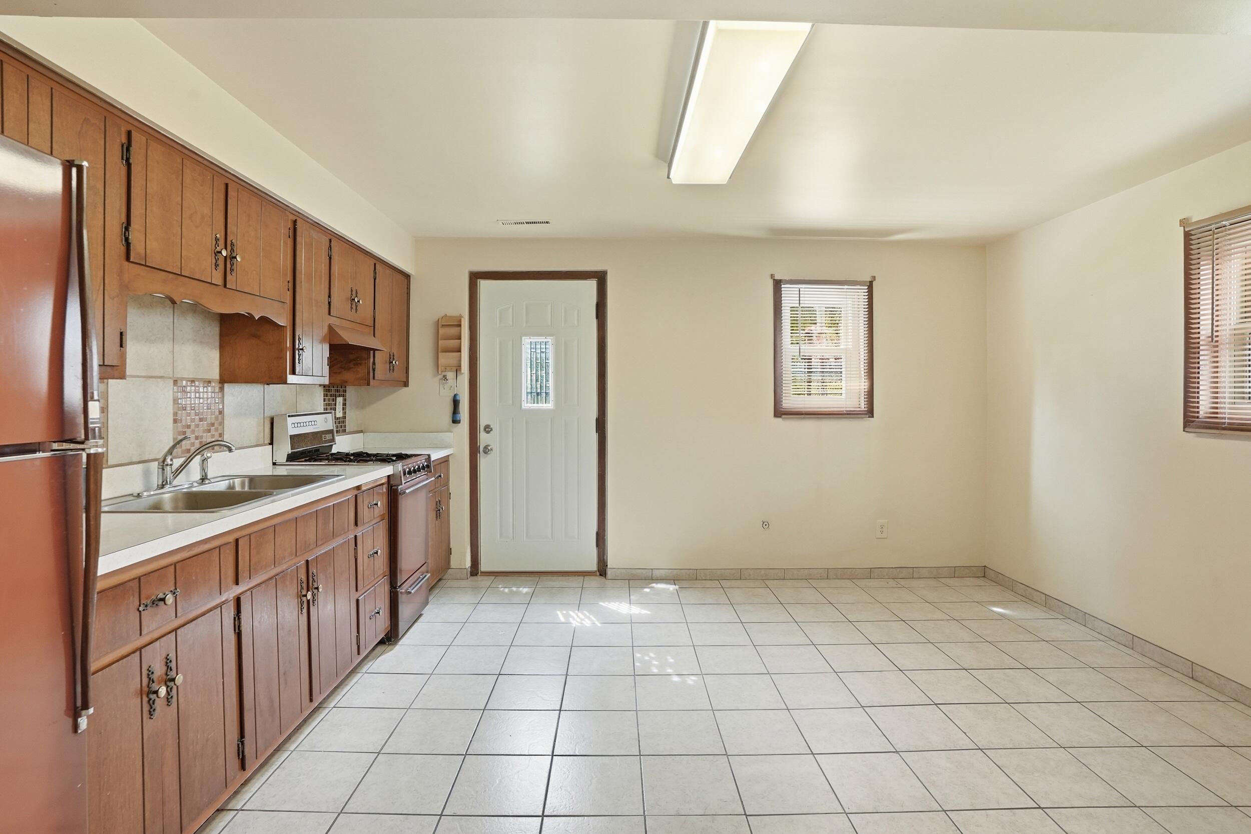 2232 Normandy Road Schererville, IN 46375 - Photo 24 of 37 2500x1667