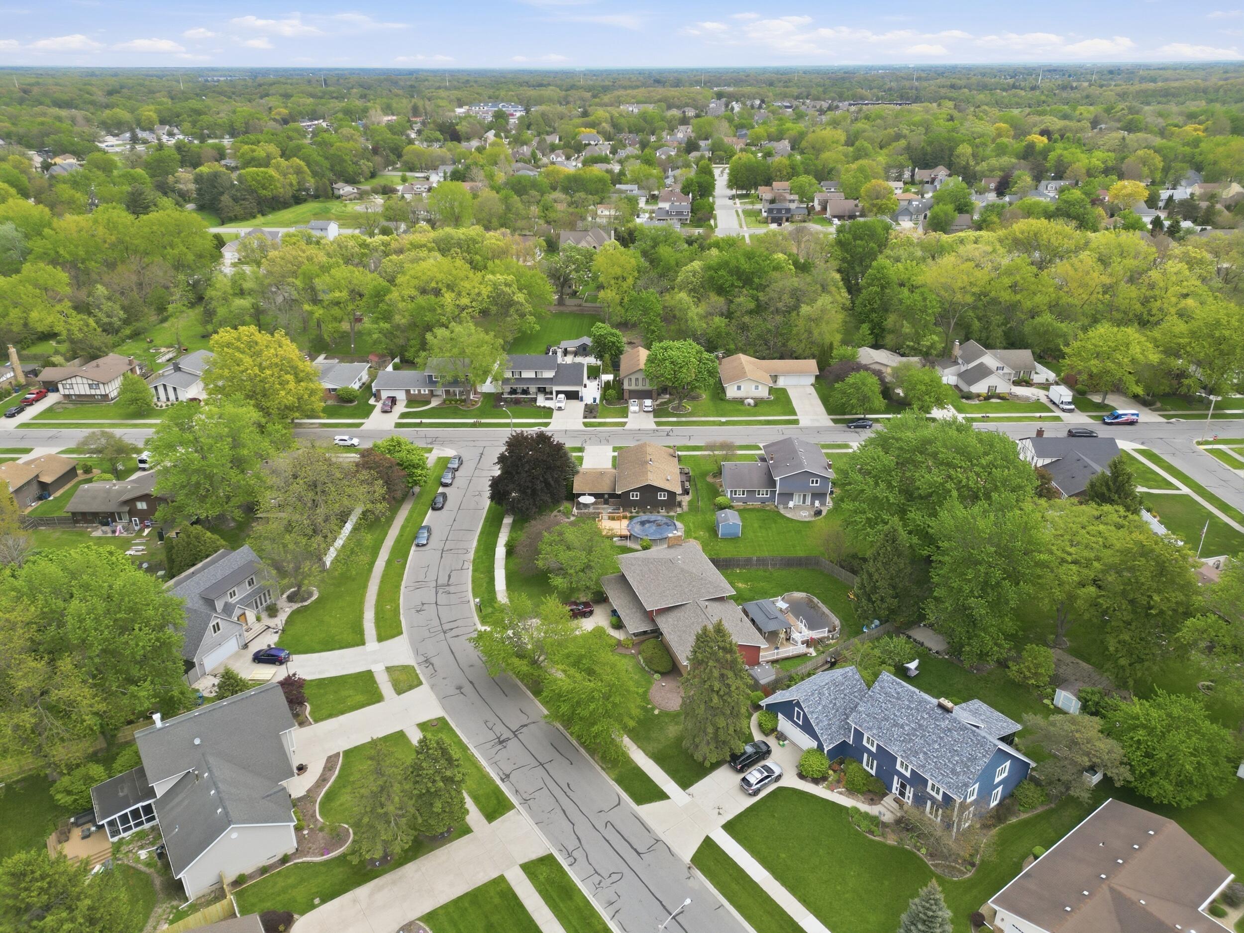 2232 Normandy Road Schererville, IN 46375 - Photo 34 of 37 2500x1875