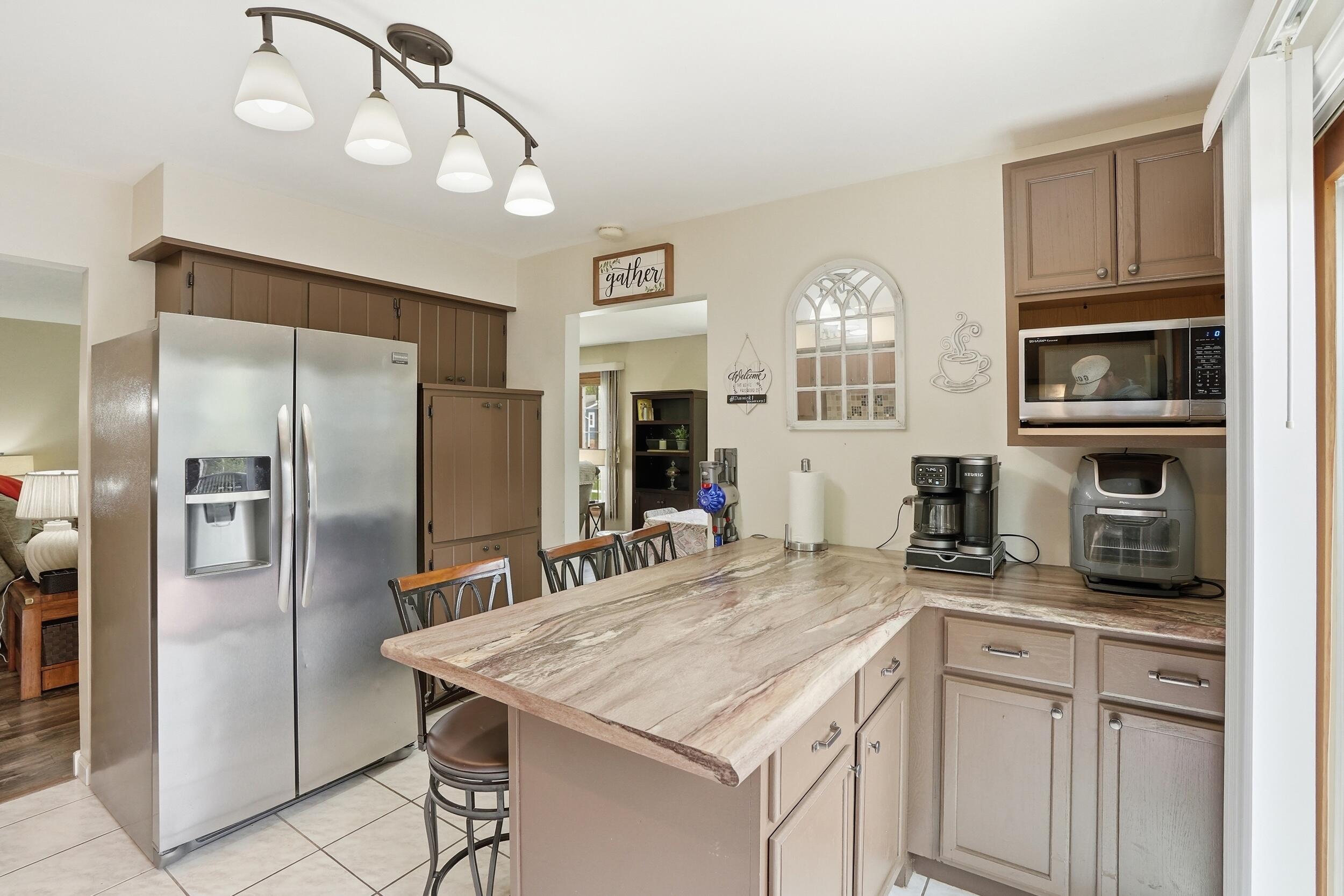 2232 Normandy Road Schererville, IN 46375 - Photo 10 of 37 2500x1667