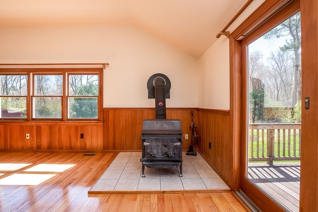 1616 Bay Road Stoughton, MA 02072 - Photo 25 of 41