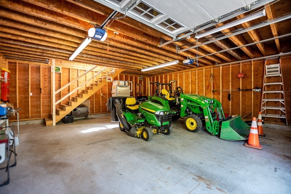 1616 Bay Road Stoughton, MA 02072 - Photo 8 of 41