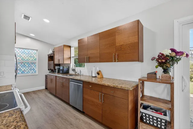 $475,000 | 6103 Eberts Street, Jupiter, FL 33458