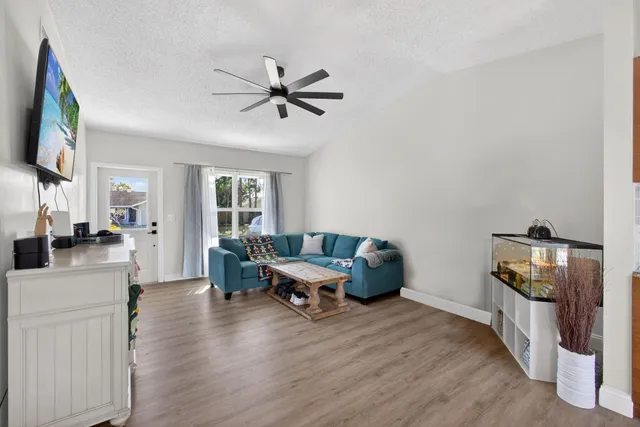 $475,000 | 6103 Eberts Street, Jupiter, FL 33458