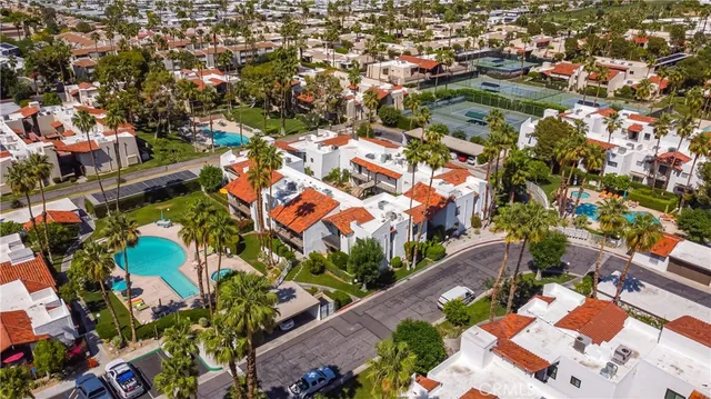 $250,000 | 2240 South Palm Canyon Drive, Unit 20, Palm Springs, CA 92264