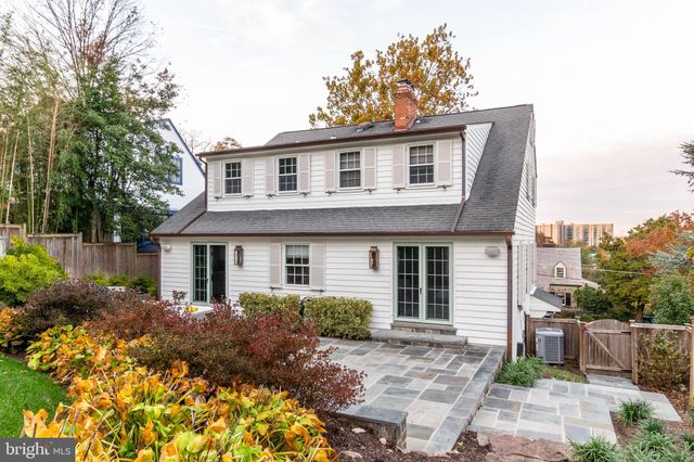 $1,495,000 | 6003 Grove Drive, Alexandria, VA 22307