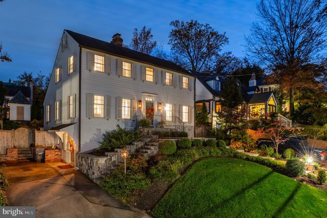 $1,495,000 | 6003 Grove Drive, Alexandria, VA 22307