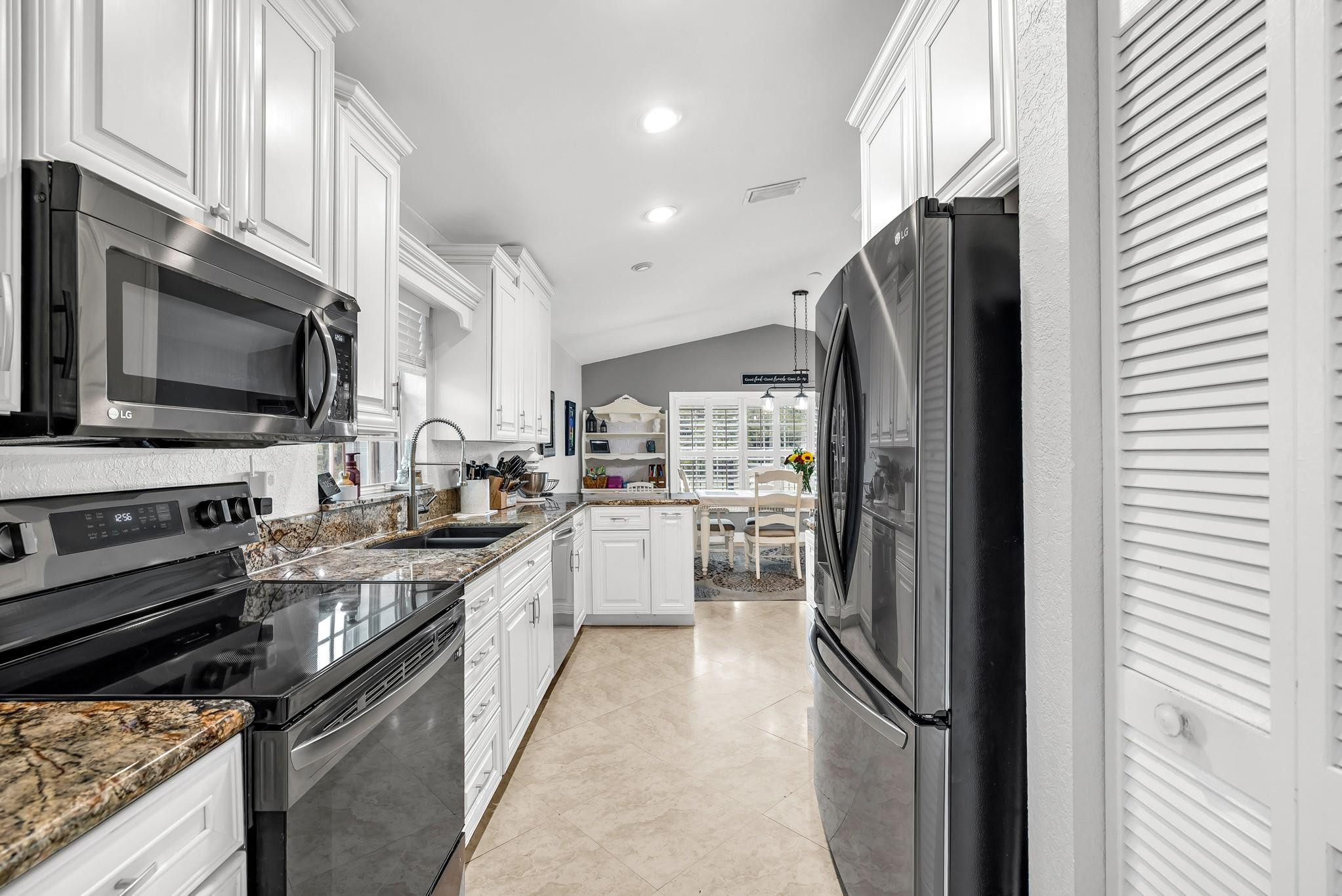 12931 Elmford Lane Boca Raton, FL 33428 - Photo 13 of 42 Photo 13