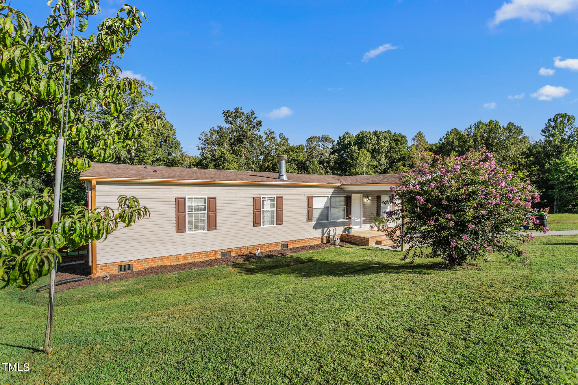 2651 West Simpson Road Burlington, NC 27217 - Photo 2 of 32 2651 W Simpson Road-3