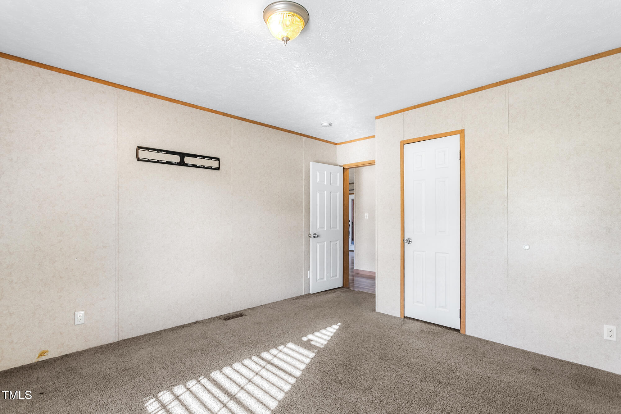 2651 West Simpson Road Burlington, NC 27217 - Photo 22 of 32 2651 W Simpson Road-23