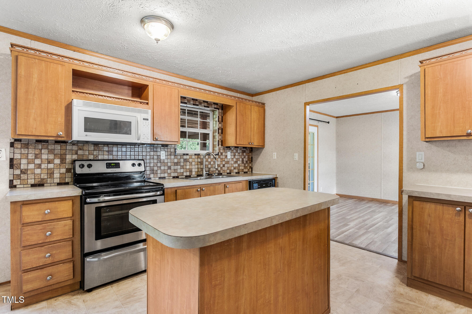 2651 West Simpson Road Burlington, NC 27217 - Photo 10 of 32 2651 W Simpson Road-11