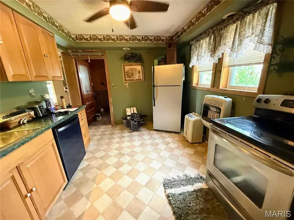 $115,000 | 119 Topeka Street, Elmer, MO 63538