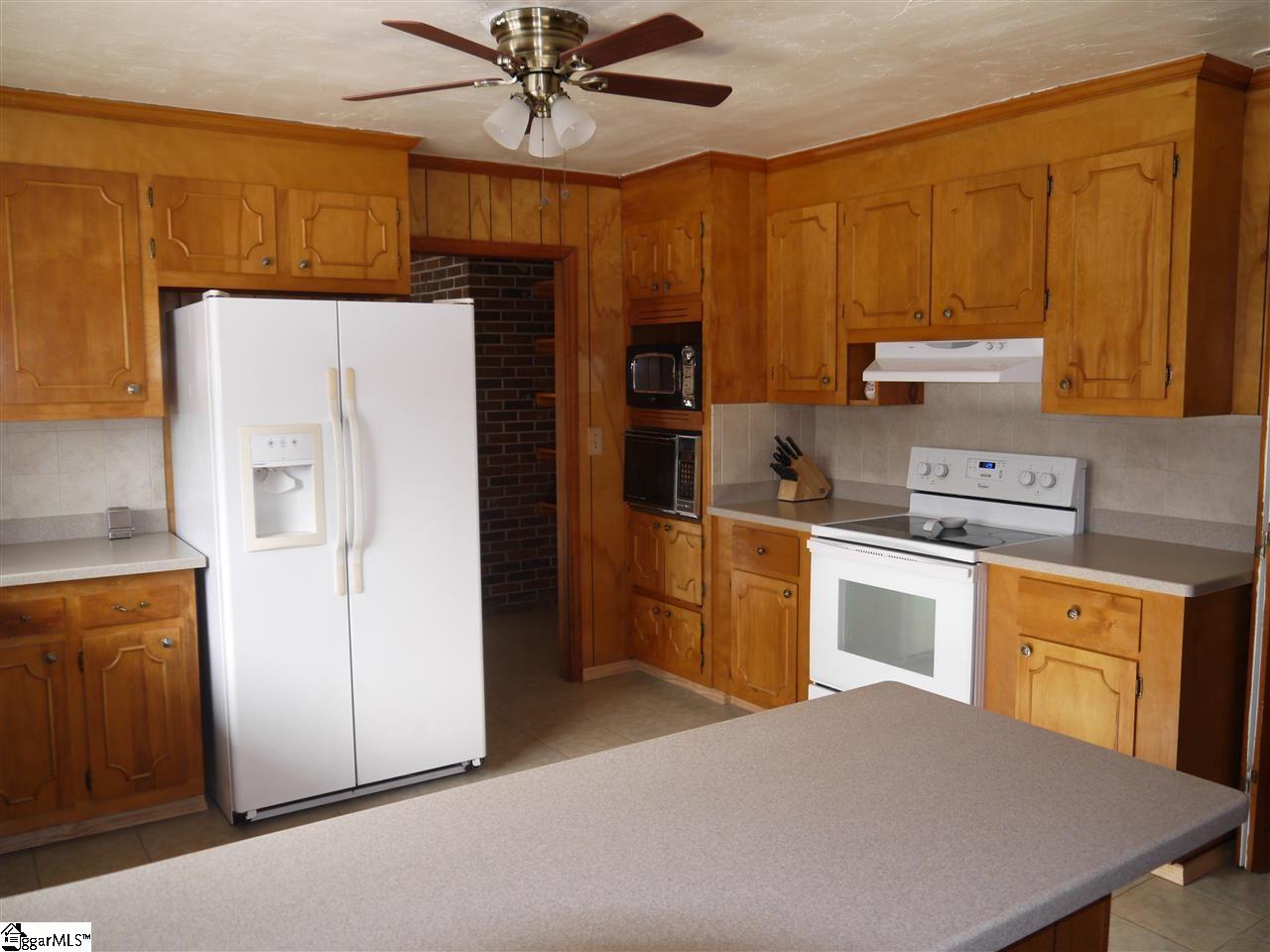 151 State Rd S-42-751 Lyman, SC 29365 - Photo 12 of 28 Gallery Image 12