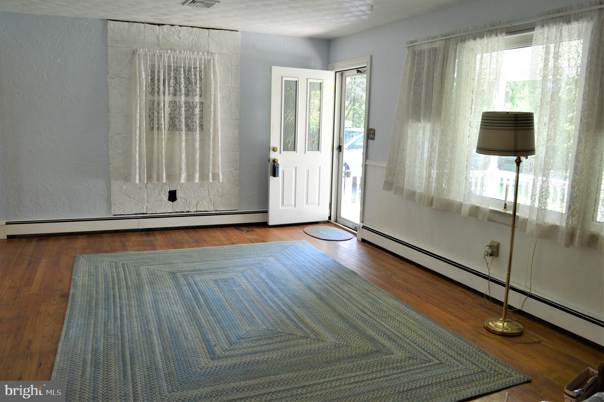 4130 Snavely Road Elizabethtown, PA 17022 - Photo 3 of 13