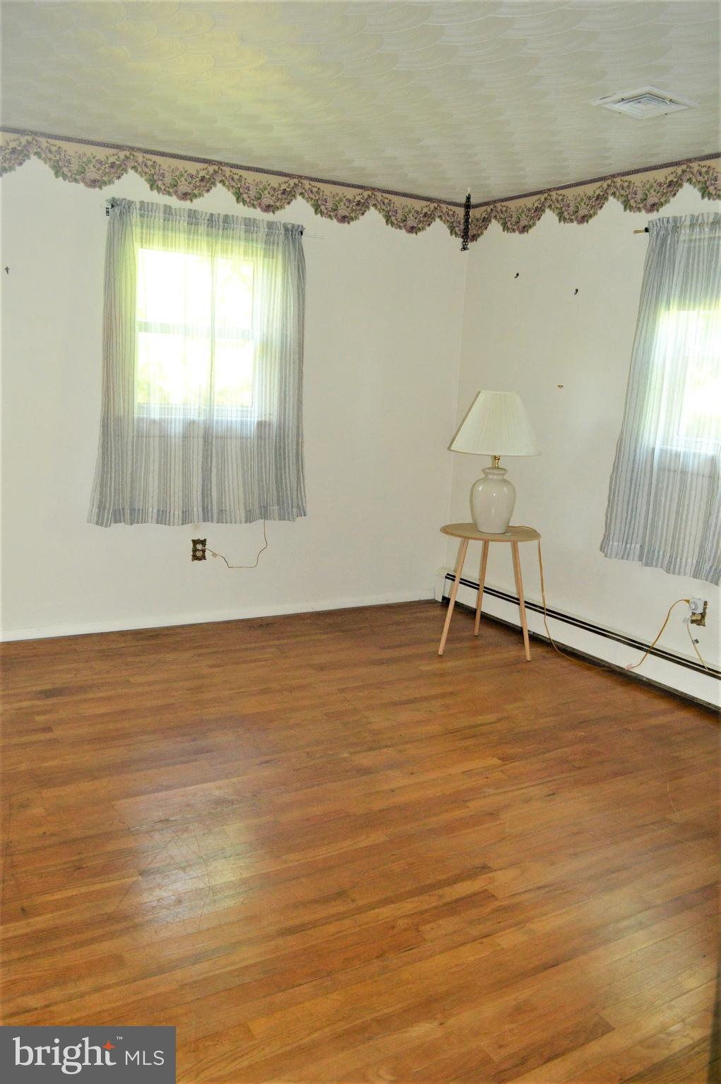 4130 Snavely Road Elizabethtown, PA 17022 - Photo 4 of 13