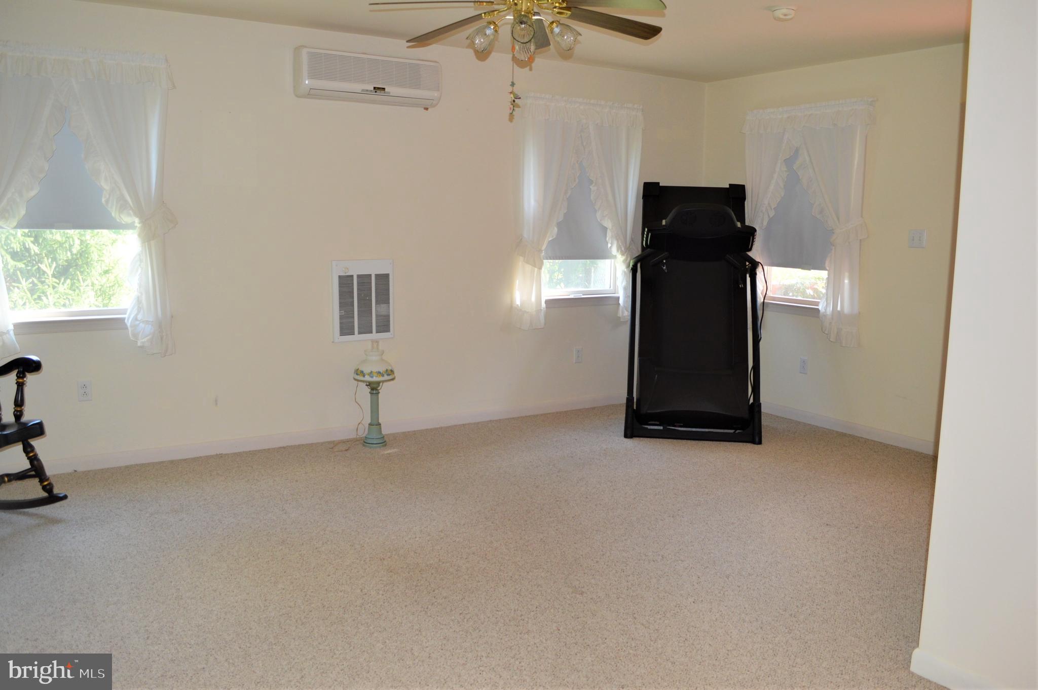 4130 Snavely Road Elizabethtown, PA 17022 - Photo 8 of 13