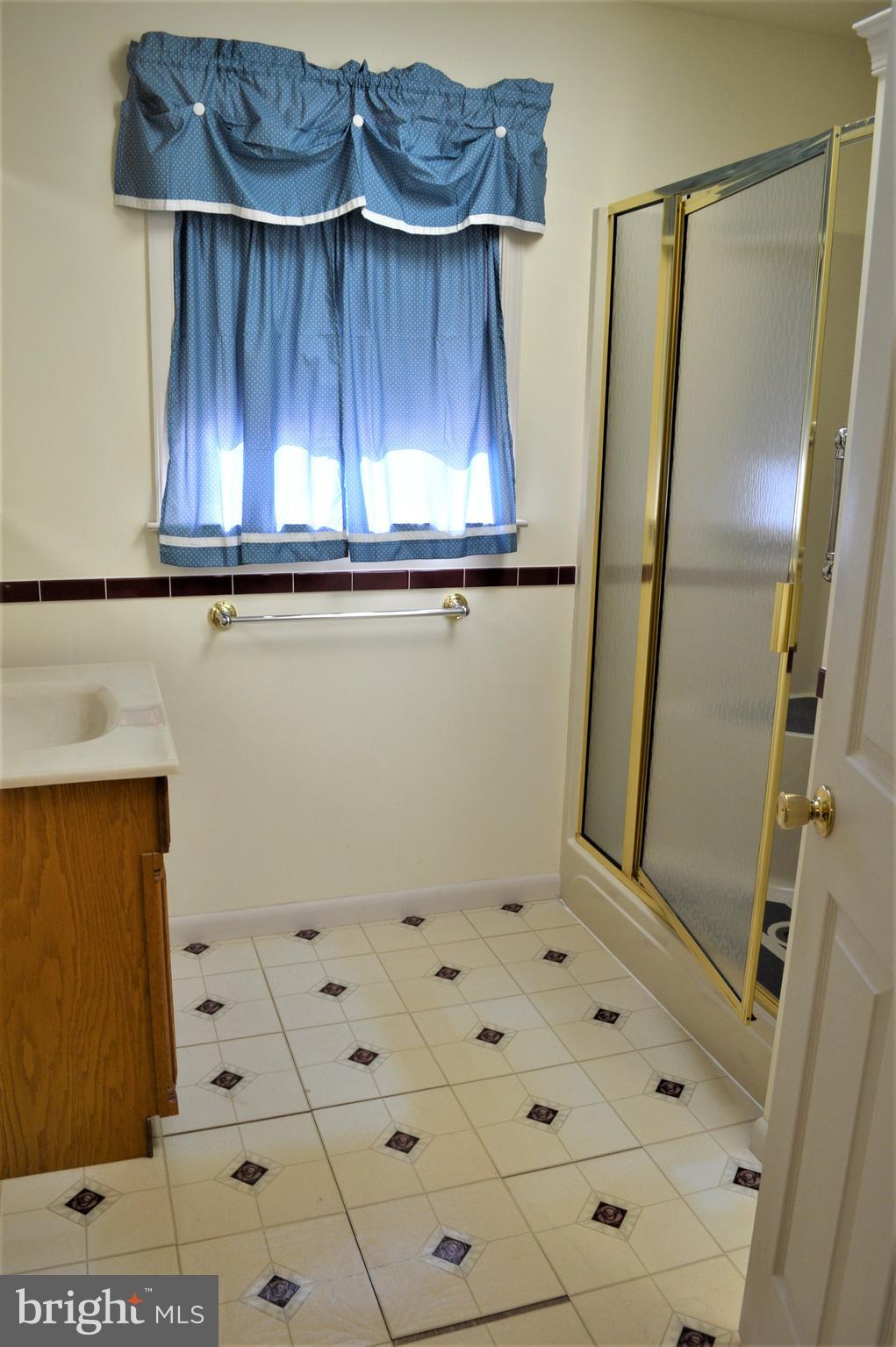 4130 Snavely Road Elizabethtown, PA 17022 - Photo 9 of 13