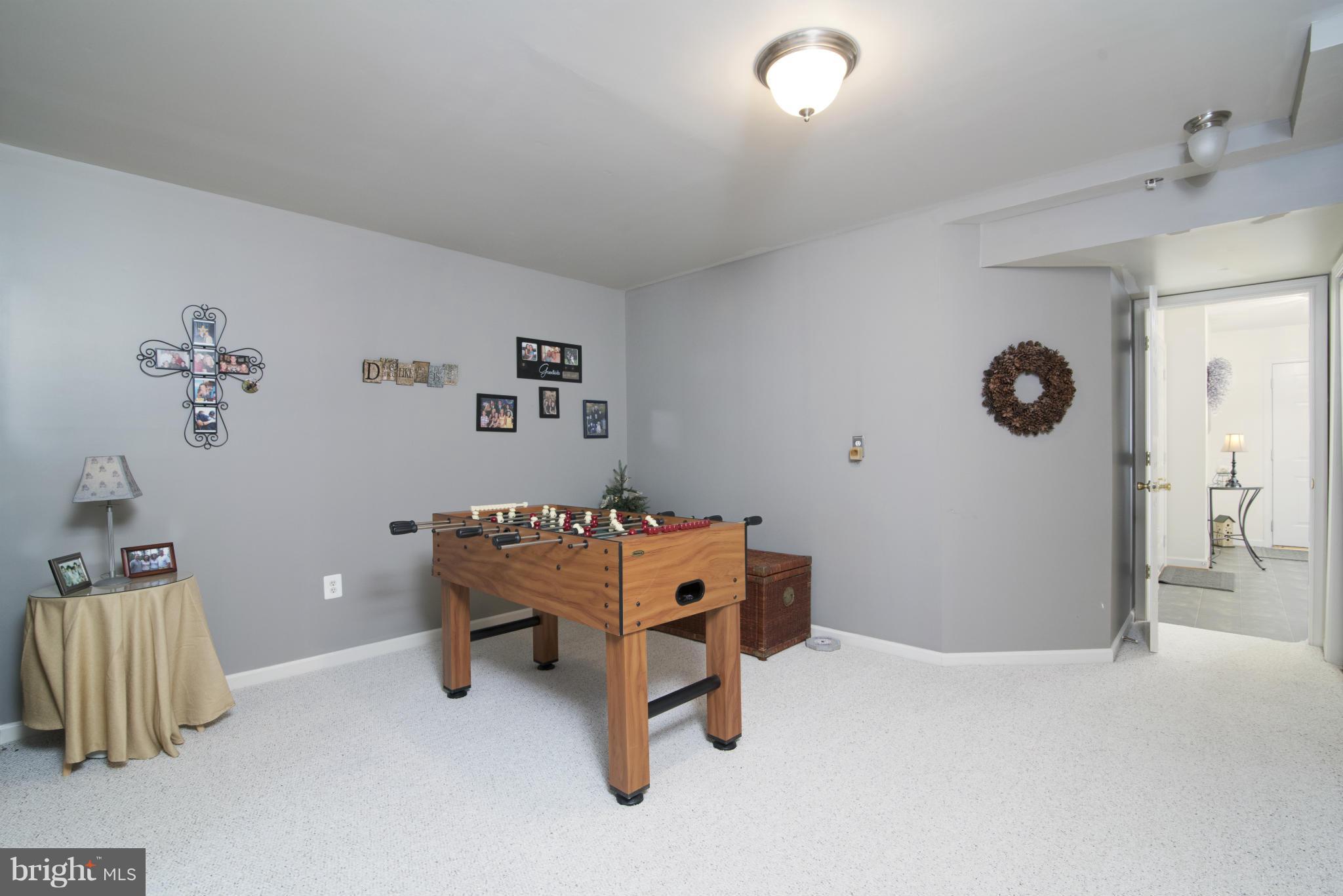111 Jason's Ridge Smithsburg, MD 21783 - Photo 25 of 30 Family Room