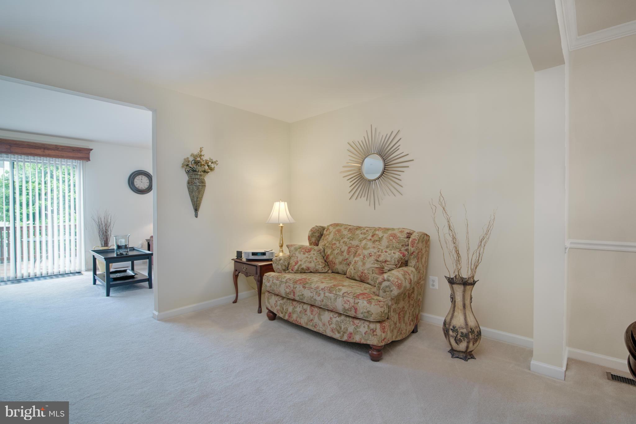 111 Jason's Ridge Smithsburg, MD 21783 - Photo 9 of 30 Living Room