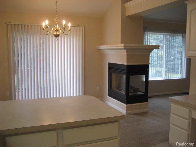 8083 Huntington Ridge Court, Unit 18 Washington, MI 48094 - Photo 13 of 25 Dining_Nook_1.jpg