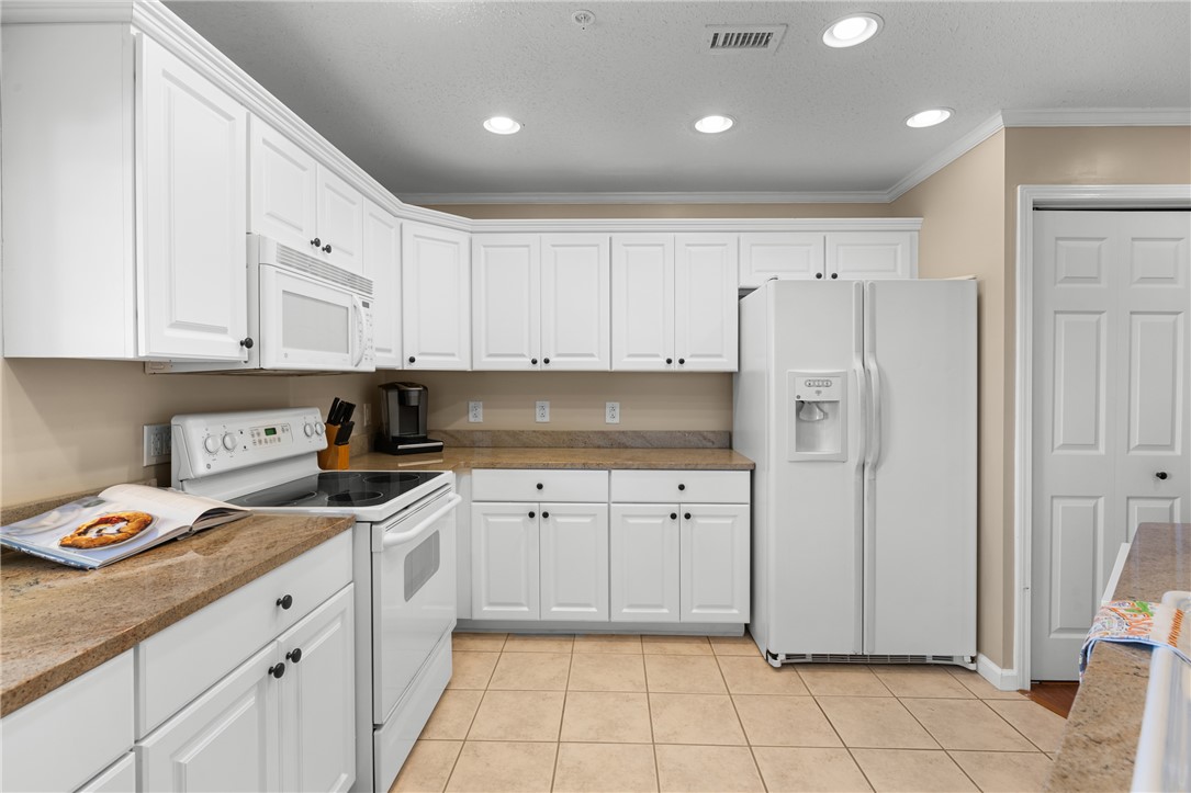 849 Tiger Boulevard, Unit 102 Clemson, SC 29631 - Photo 12 of 33