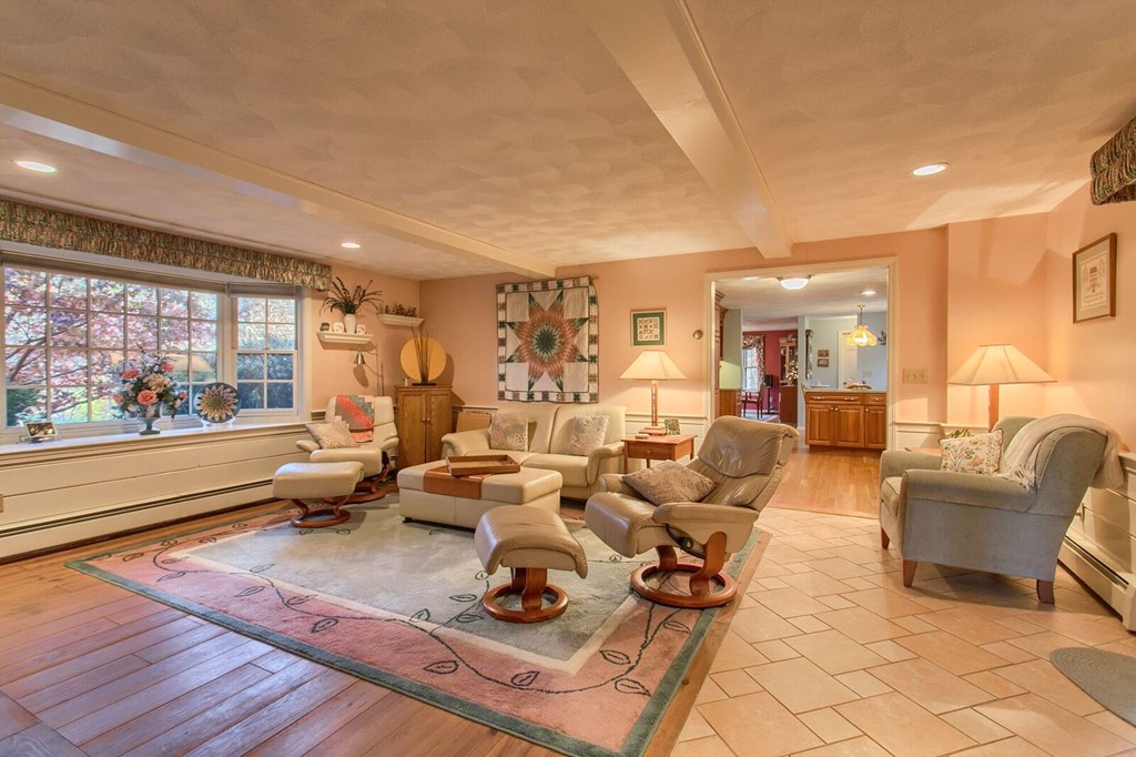 10 Roxanne Road Groton, MA 01450 - Photo 13 of 30 Gallery Image 13