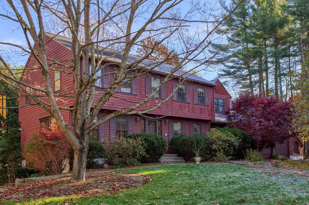 10 Roxanne Road Groton, MA 01450 - Photo 2 of 30 Gallery Image 2