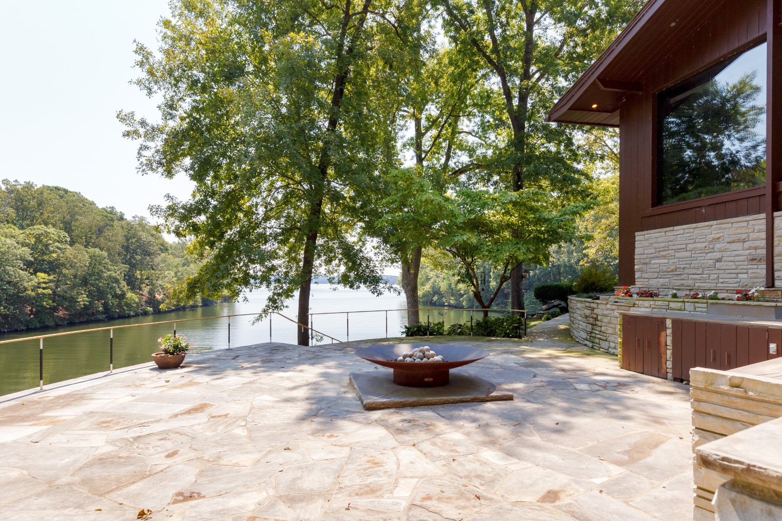 300 Elton Darby Road Florence, AL 35630 - Photo 51 of 66 a view of a backyard with sitting area