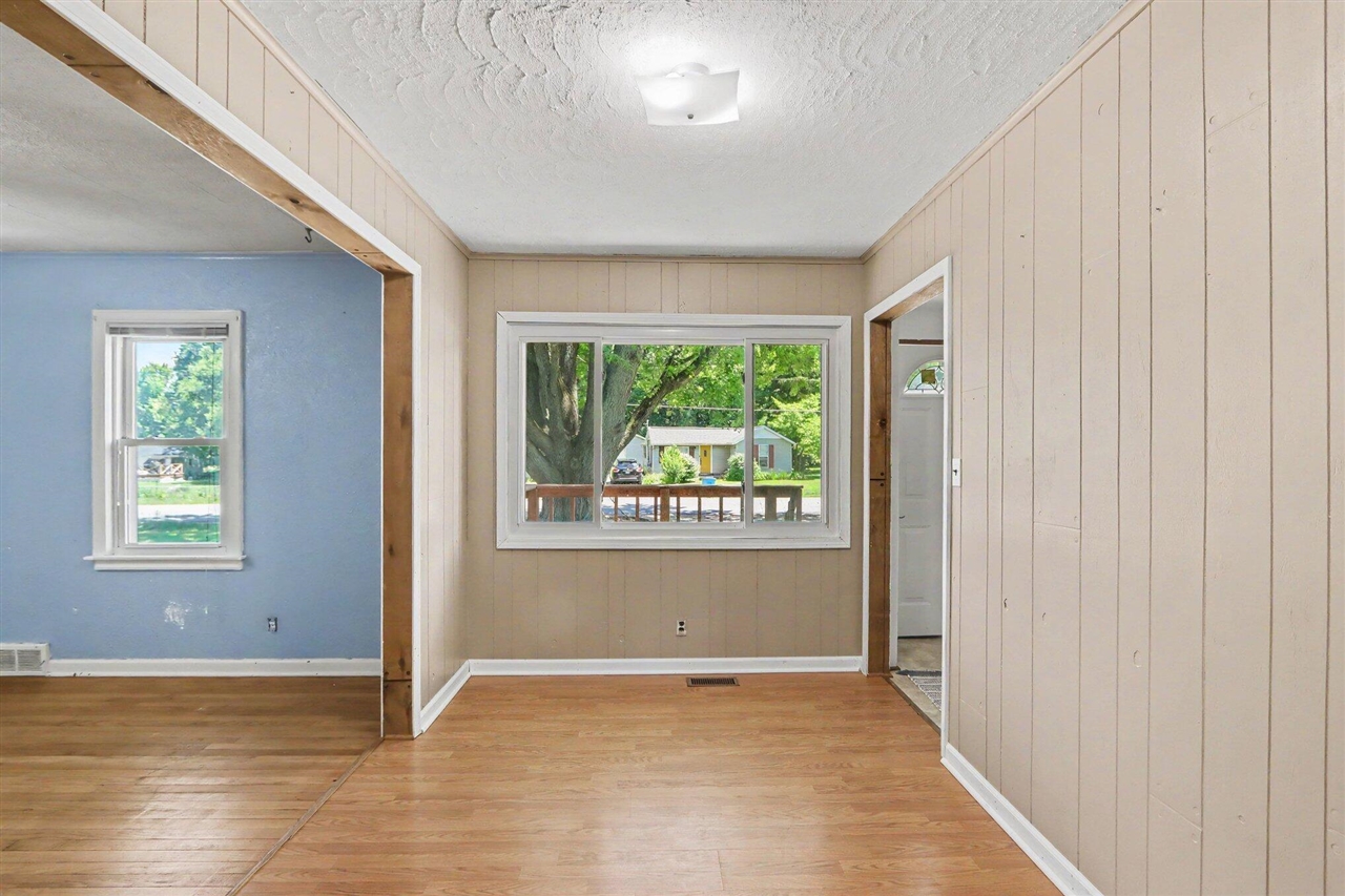 1039 Constantine Street Three Rivers, MI 49093 - Photo 8 of 32